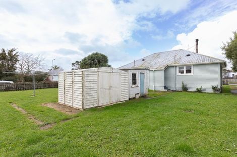 Photo of property in 14 Colvin Street, Westport, 7825