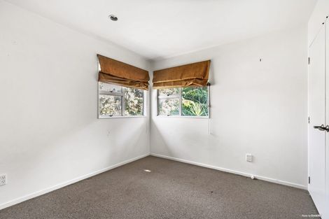 Photo of property in 96 Hadfield Street, Beach Haven, Auckland, 0626