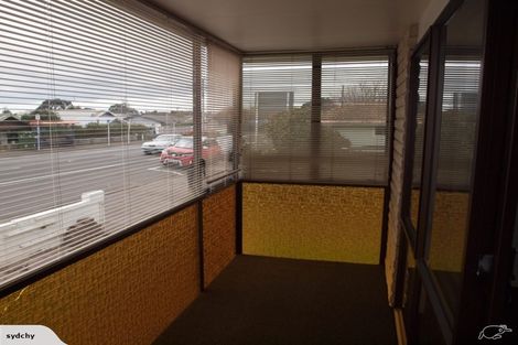 Photo of property in 1/481 Saint Aubyn Street, Moturoa, New Plymouth, 4310