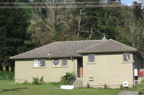 Photo of property in 27 Cambridge Terrace, Kaiti, Gisborne, 4010