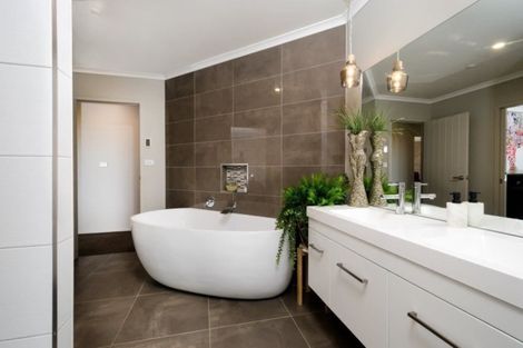 Photo of property in 28 Peters Lane, Taupaki, Henderson, 0782