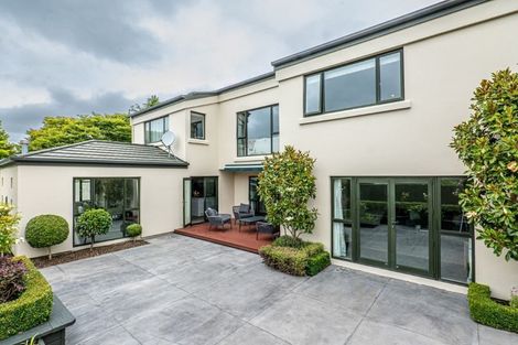 Photo of property in 321 Gardiners Road, Harewood, Christchurch, 8051