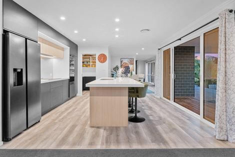 Photo of property in 9 Livery Lane, Taupaki, Henderson, 0782