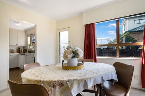 Photo of property in 178a Edmonton Road, Te Atatu South, Auckland, 0610