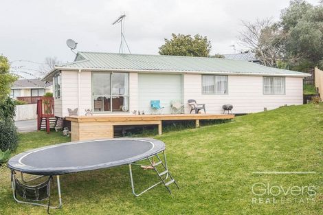 Photo of property in 140f Hepburn Road, Glendene, Auckland, 0602