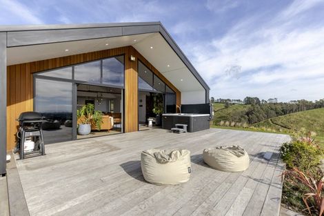 Photo of property in 246 Korito Road, Korito, New Plymouth, 4371