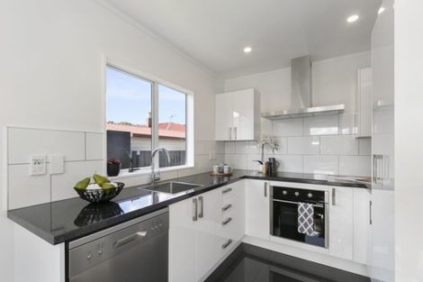 Photo of property in 15b Trevethick Grove, Woburn, Lower Hutt, 5010