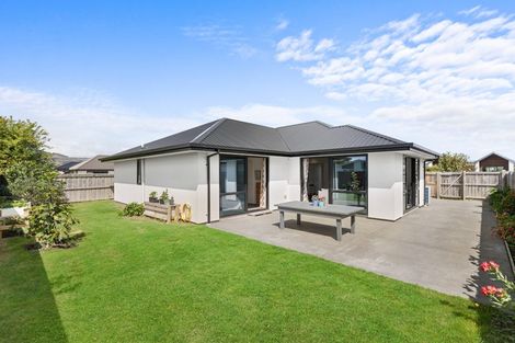 Photo of property in 19 Brancion Street, Halswell, Christchurch, 8025