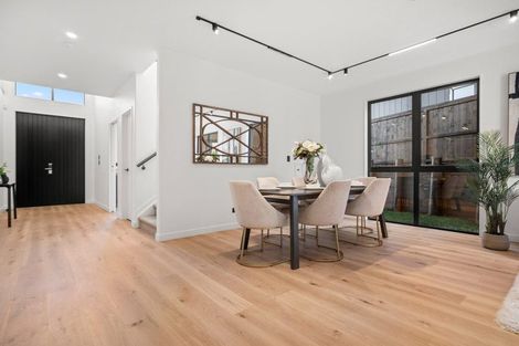 Photo of property in 24 Streamview Way, Long Bay, Auckland, 0630
