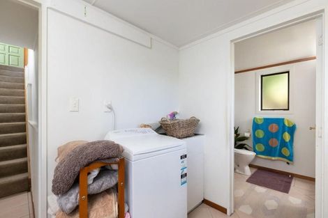 Photo of property in 52 Queens Road, Stepneyville, Nelson, 7010