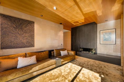 Photo of property in 10 Kanuka Rise, Albert Town, Wanaka, 9305