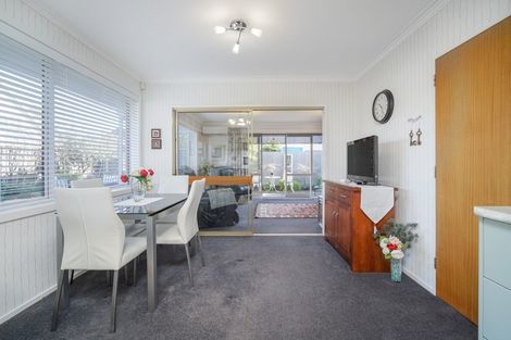 Photo of property in 2/17 Molesworth Place, Somerfield, Christchurch, 8024