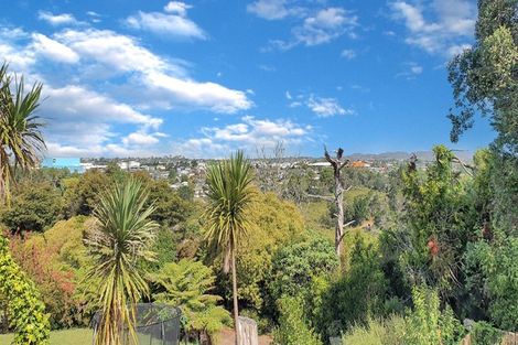 Photo of property in 35 Hartley Terrace, Massey, Auckland, 0614