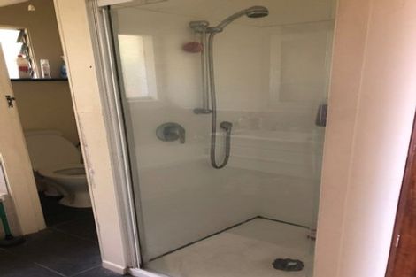 Photo of property in 42 Burnside Crescent, Burnside, Christchurch, 8053