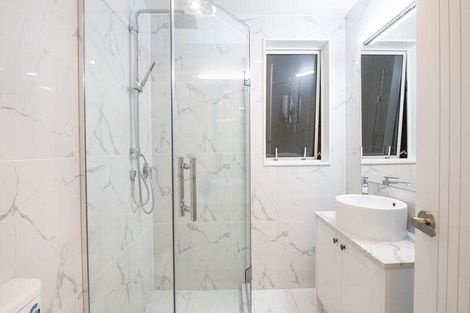 Photo of property in 30 Carrickdawson Drive, Flat Bush, Auckland, 2019