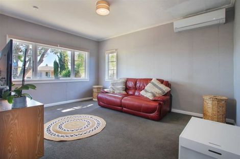 Photo of property in 24 Holland Street, Pukekohe, 2120