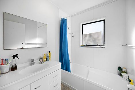 Photo of property in 77b Breckons Avenue, Nawton, Hamilton, 3200