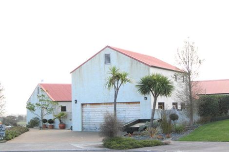 Photo of property in 10 Woodford Heights, Havelock North, 4130