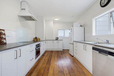 Photo of property in 4 Seascape Lane, Coopers Beach, 0420