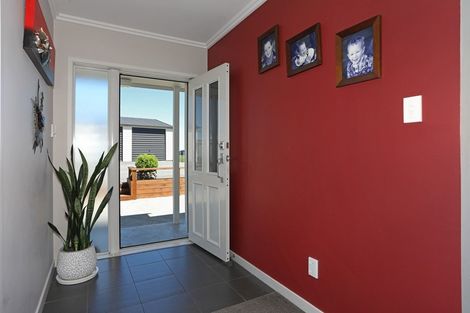 Photo of property in 225 Makara Road, Halcombe, Feilding, 4779