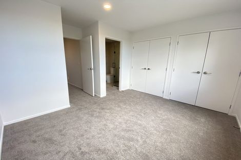 Photo of property in 57d Edmonton Road, Henderson, Auckland, 0612