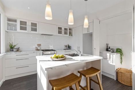 Photo of property in 17 Mcsaveneys Road, Marshland, Christchurch, 8051