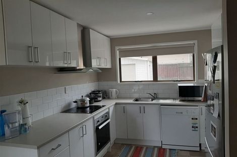 Photo of property in 15 Limond Street, Randwick Park, Auckland, 2105