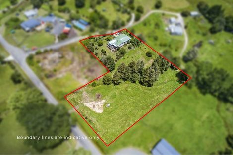 Photo of property in 8 Wood Street, Waiotira, 0193