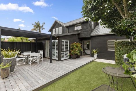 Photo of property in 24 Crescent Road, Parnell, Auckland, 1052