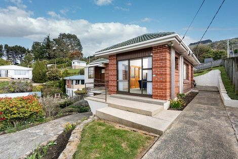 Photo of property in 5 Huia Street, Saint Leonards, Dunedin, 9022