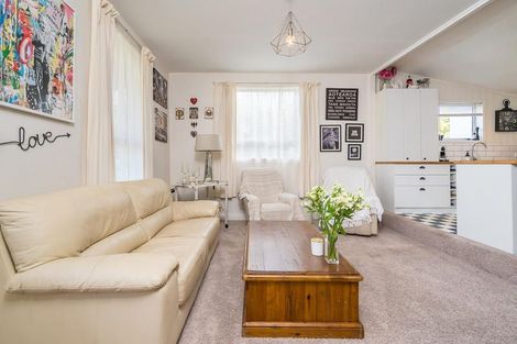 Photo of property in 90 Stevenson Avenue, Sawyers Bay, Port Chalmers, 9023