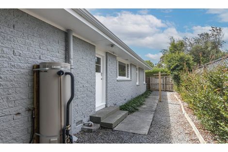 Photo of property in 1/65 Middlepark Road, Sockburn, Christchurch, 8042