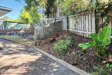 Photo of property in 51b Clayburn Road, Glen Eden, Auckland, 0602