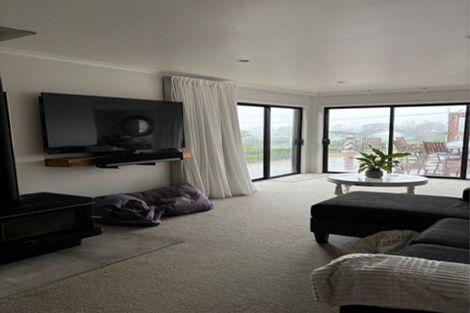 Photo of property in 105 Kaipara Portage Road, Riverhead, 0820