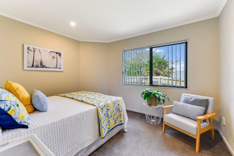 Photo of property in 15 Arundel Place, Nawton, Hamilton, 3200