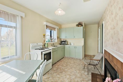 Photo of property in 12 Blankney Street, Hornby, Christchurch, 8042