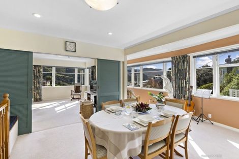 Photo of property in 137 Severn Street, Island Bay, Wellington, 6023