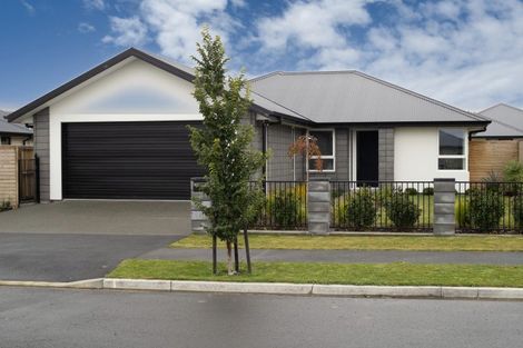 Photo of property in 22 Strowan Avenue, Elgin, Ashburton, 7700