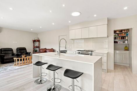 Photo of property in 13 Andalusian Way, Karaka, Papakura, 2113