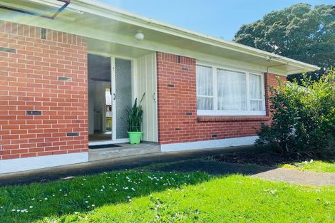 Photo of property in 9a Kirton Crescent, Manurewa, Auckland, 2102