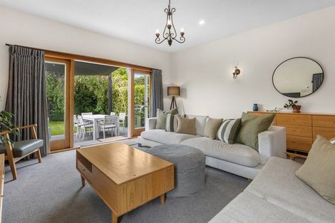 Photo of property in 32 Windermere Road, Papanui, Christchurch, 8053