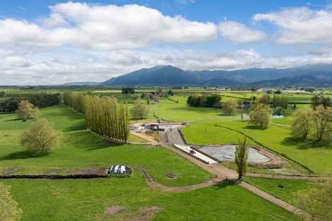 Photo of property in 131 School Road, Te Horo, Otaki, 5582