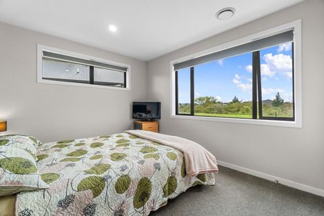 Photo of property in 19 Hyatt Close, Leamington, Cambridge, 3432