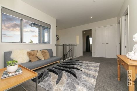 Photo of property in 1 Tauwaka Crescent, Riverhead, 0820