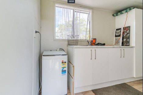 Photo of property in 216 Clyde Street, Balclutha, 9230