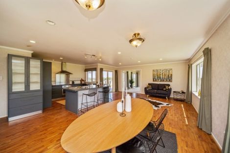 Photo of property in 282 Tai Road, Opunake, 4681