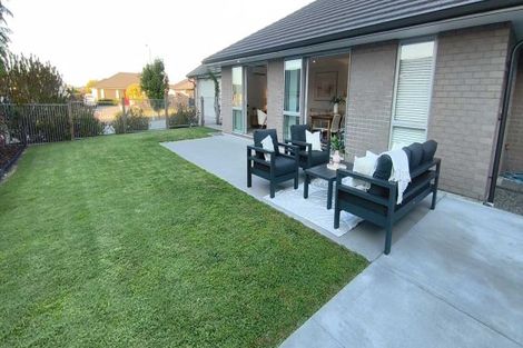 Photo of property in 25 Kahawai Place, Omokoroa, 3114