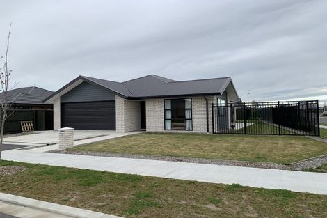 Photo of property in 2 Frogmore Way, Rolleston, 7615