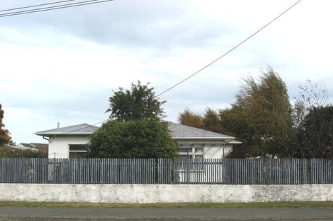 Photo of property in 87 Racecourse Road, Sockburn, Christchurch, 8042