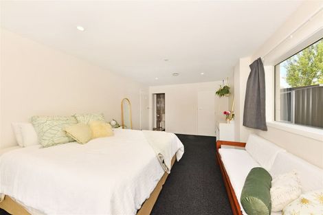 Photo of property in 7a Juniper Place, Burnside, Christchurch, 8053